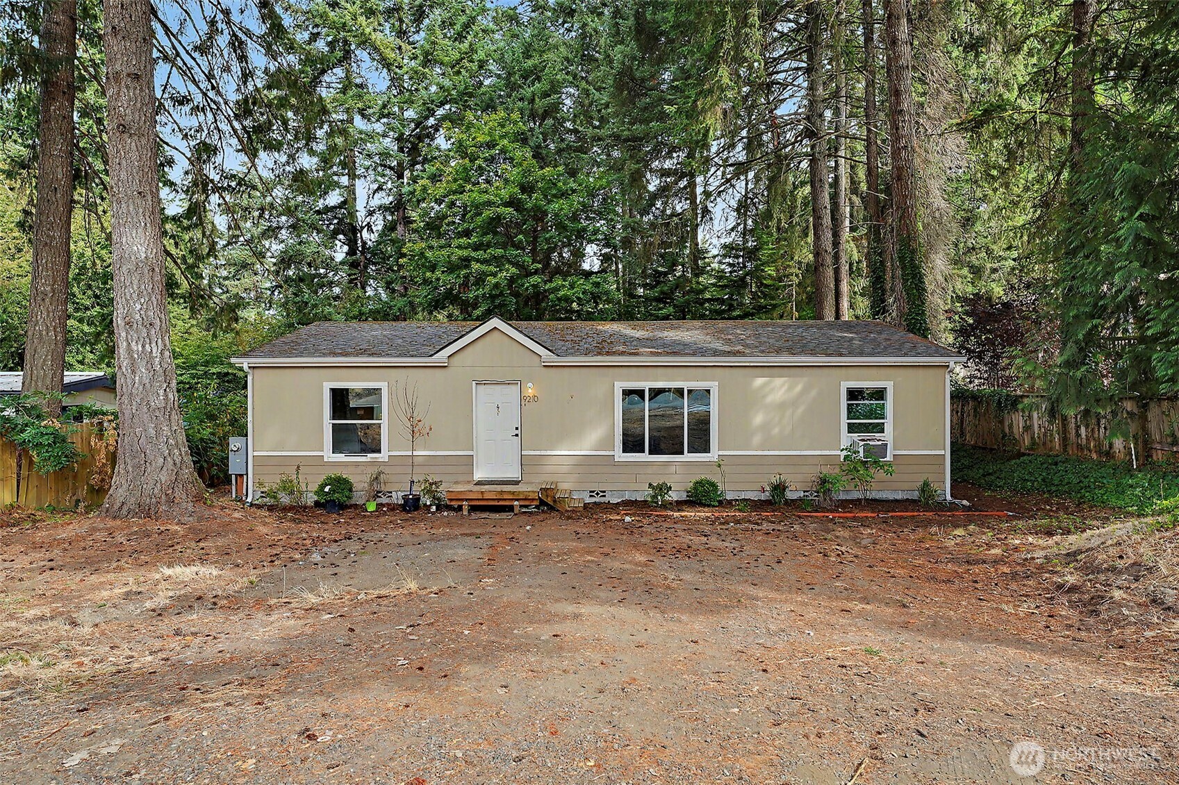 9210 147th Street Ct Property Photo 1