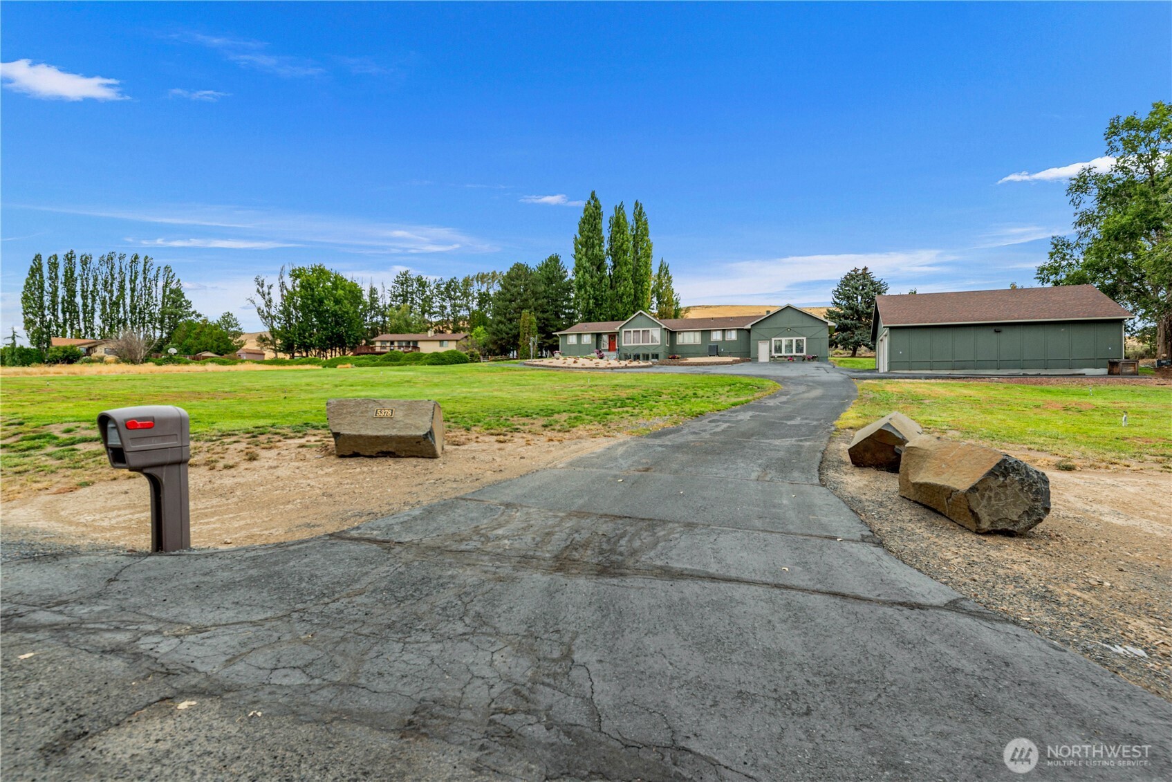 5378 Painted Hills Property Photo 2