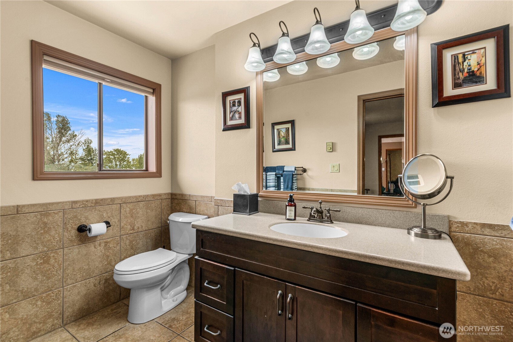 5378 Painted Hills Property Photo 6