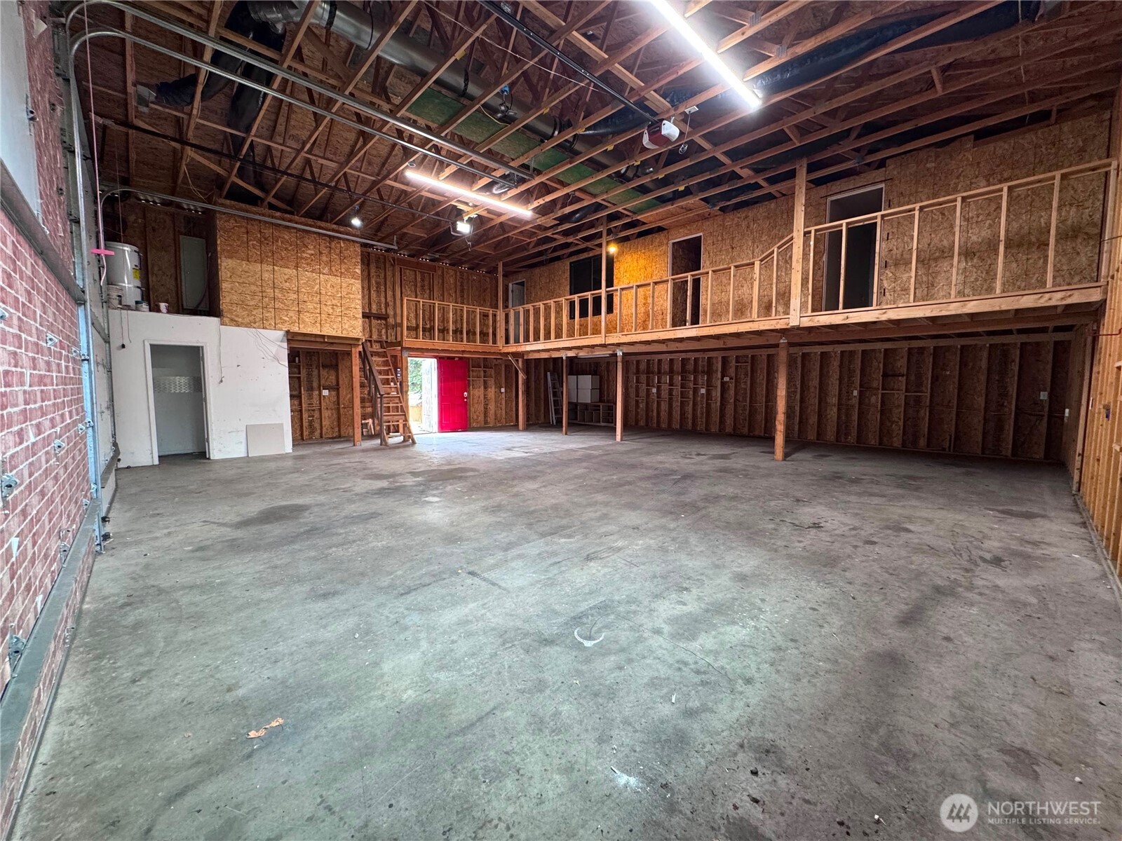 9105 176th St B Property Photo 17