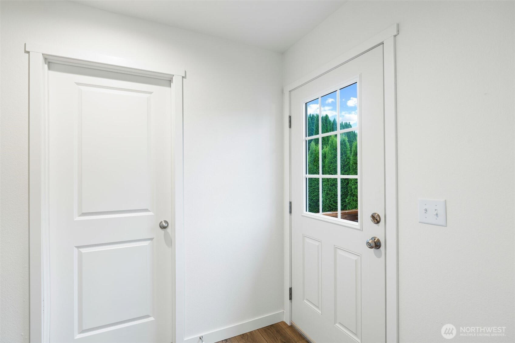1635 West Side Highway 8 Property Photo 17