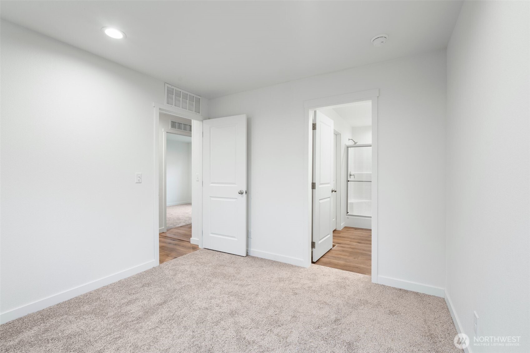 1635 West Side Highway 8 Property Photo 22