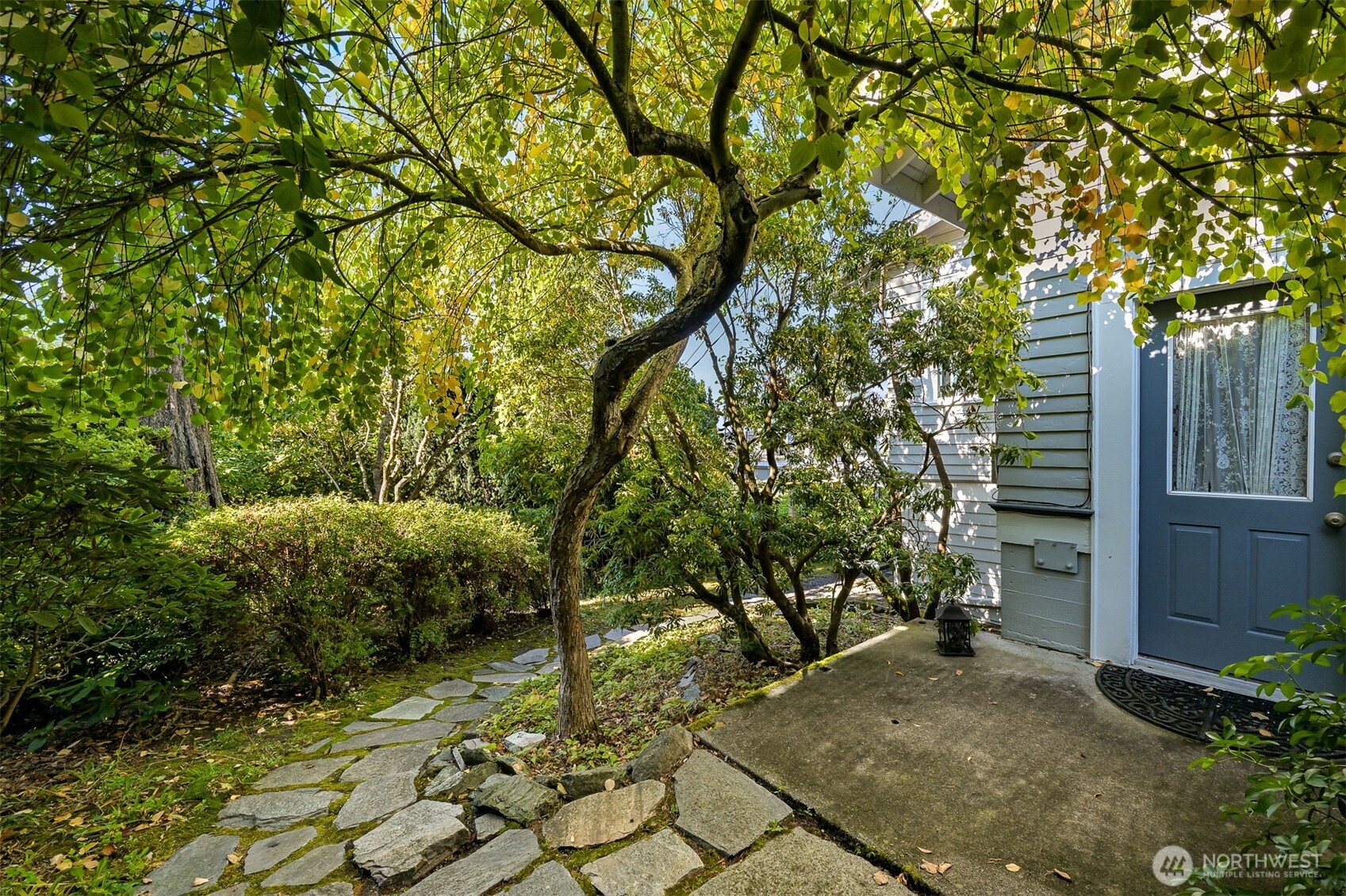 911 Jersey Street Property Photo 38