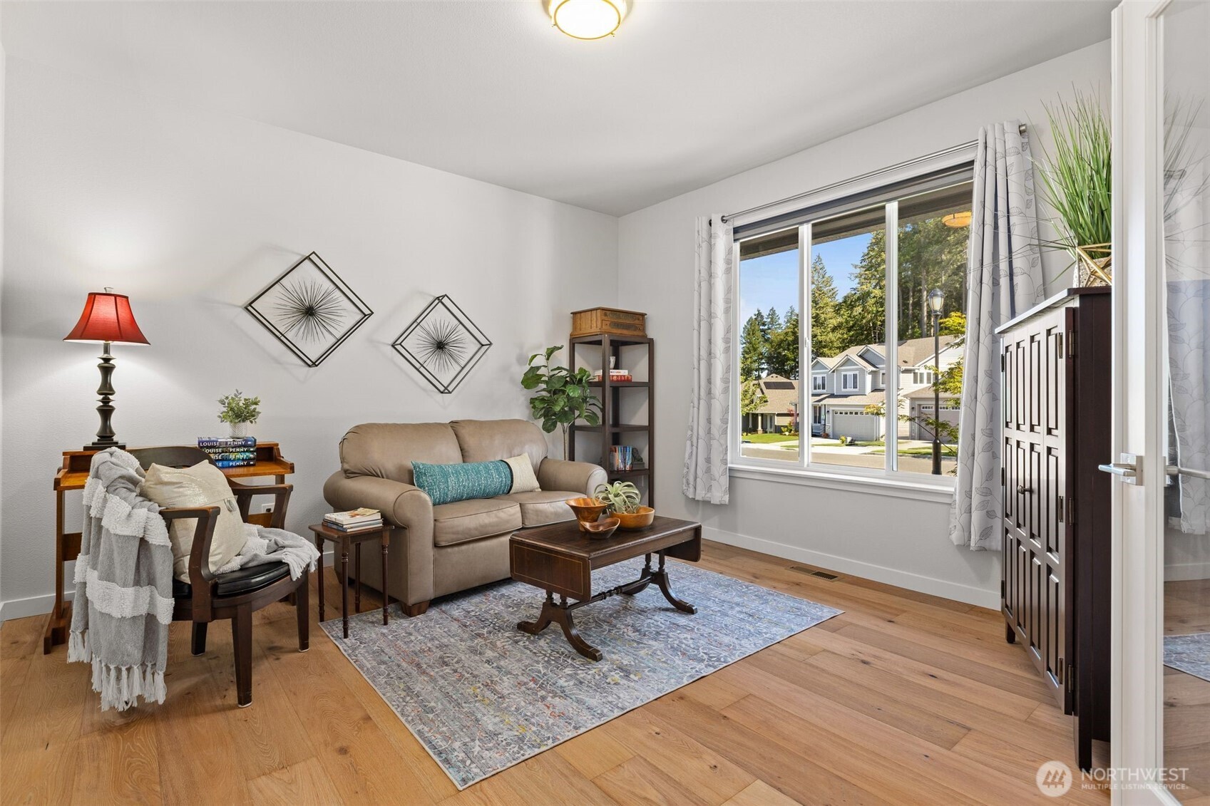 845 Bodie Court Property Photo 4