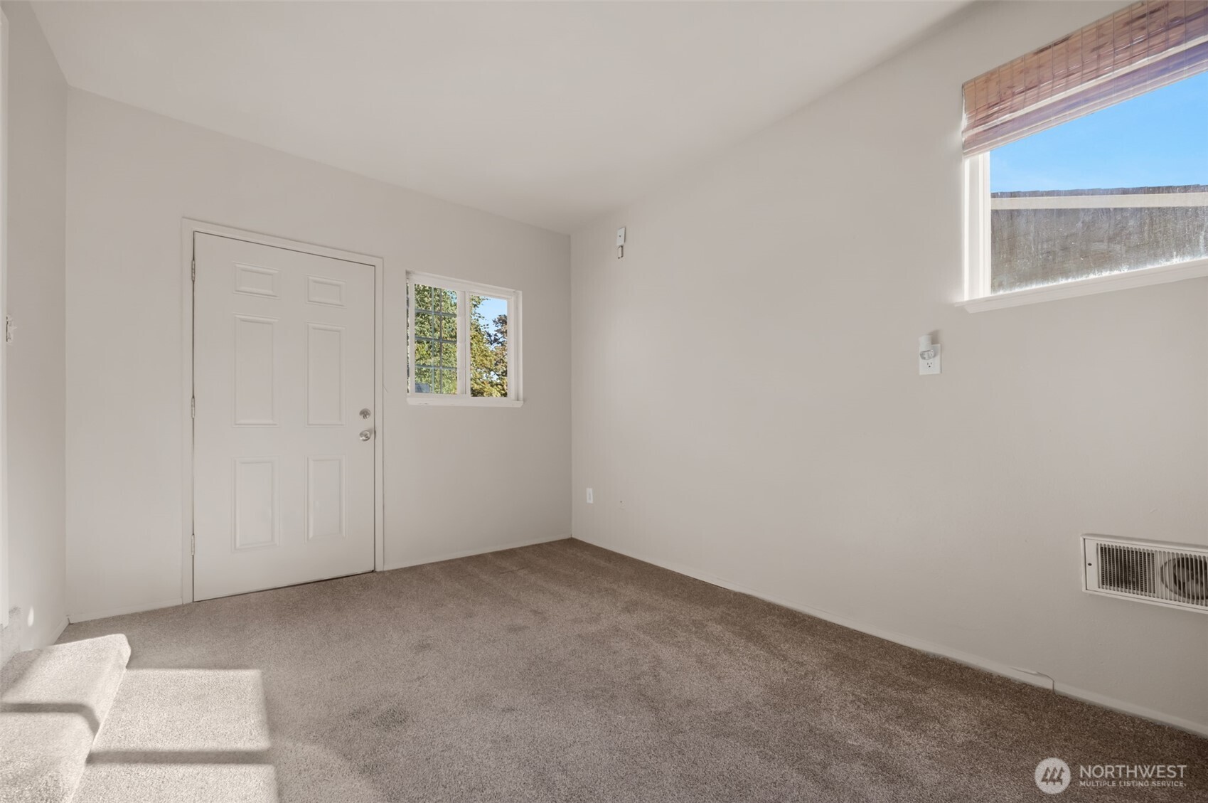 1401 Maple Avenue Property Photo 15