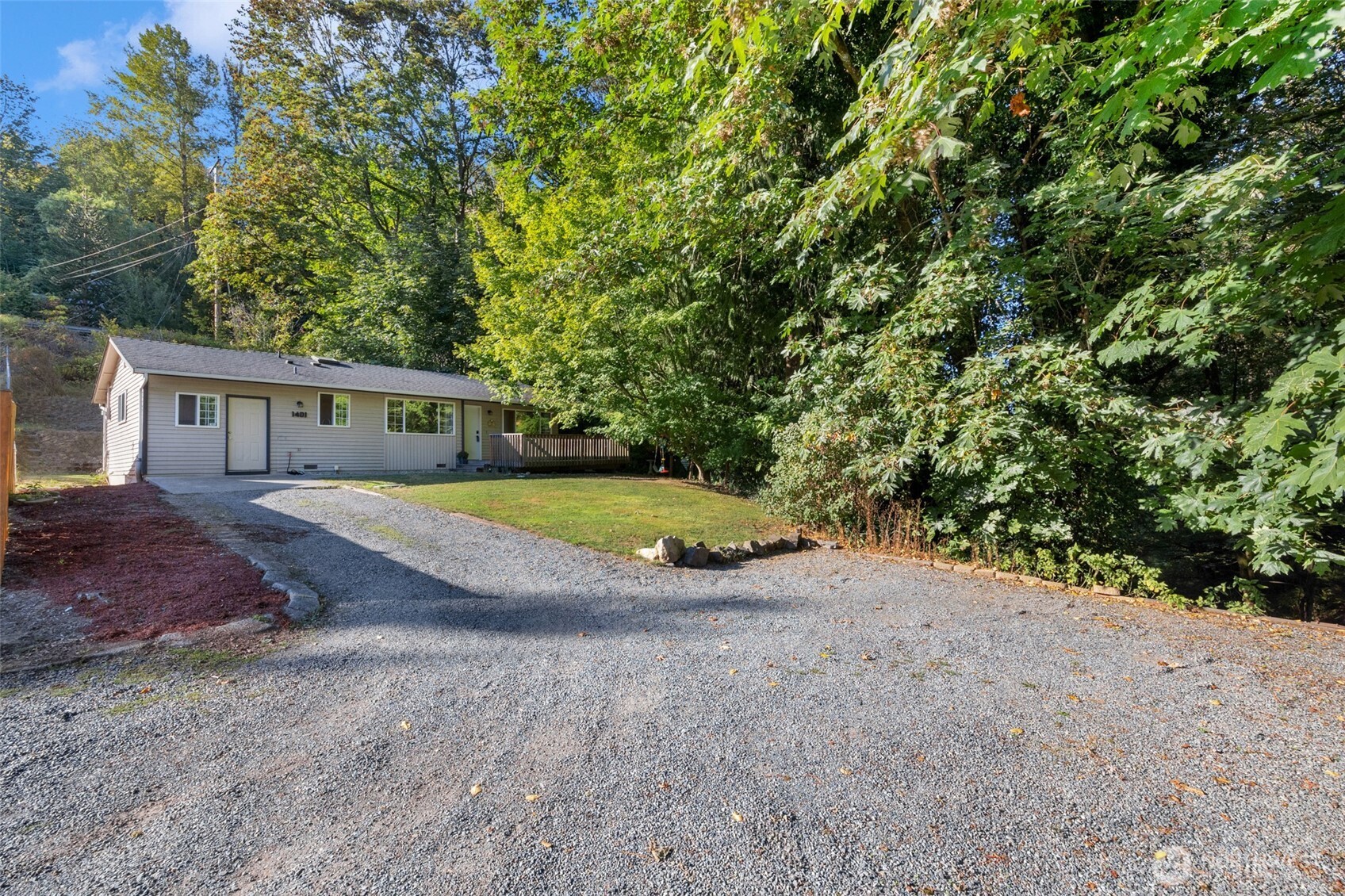1401 Maple Avenue Property Photo 21