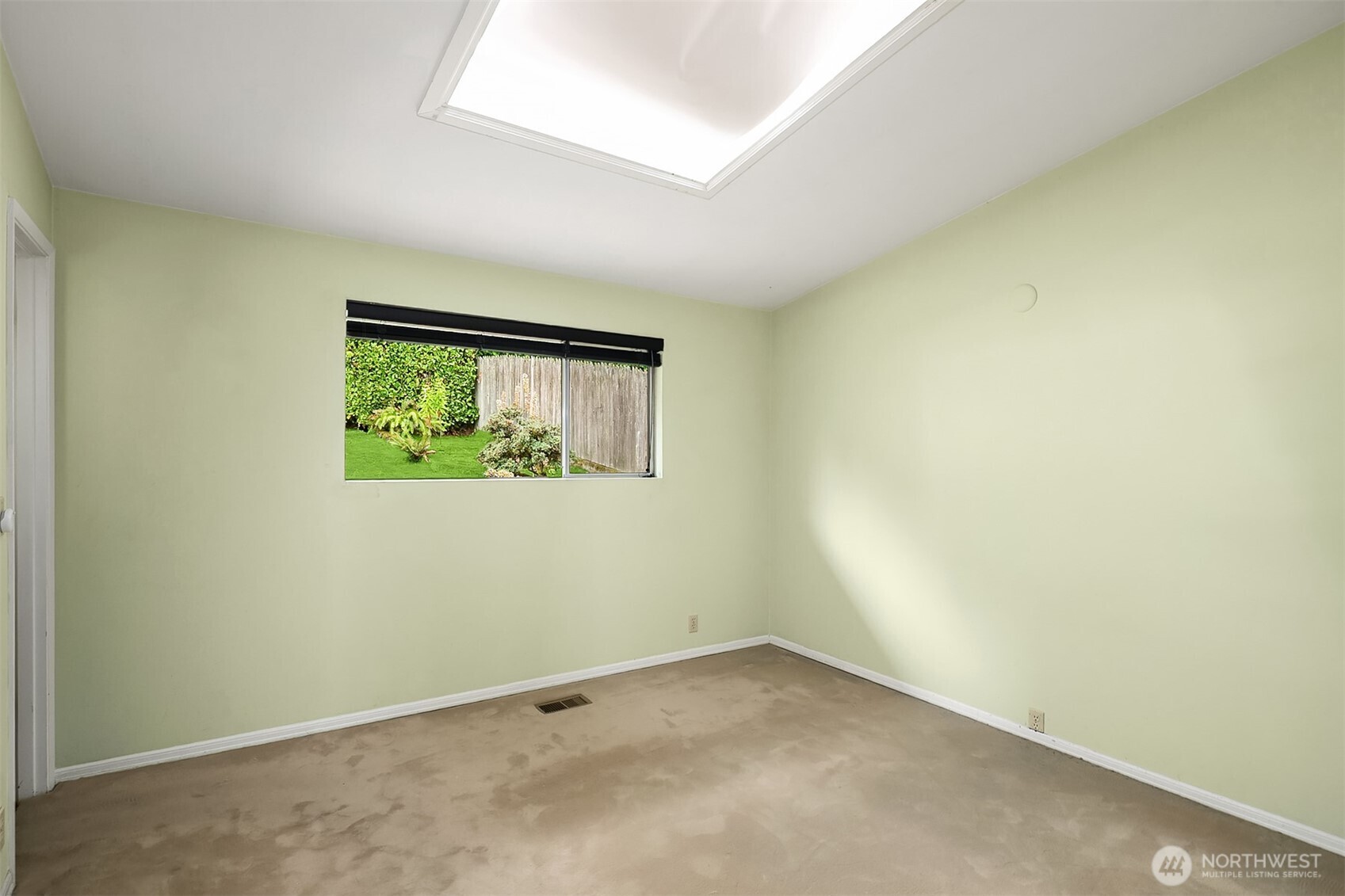 12657 Ne 7th Street Property Photo 17