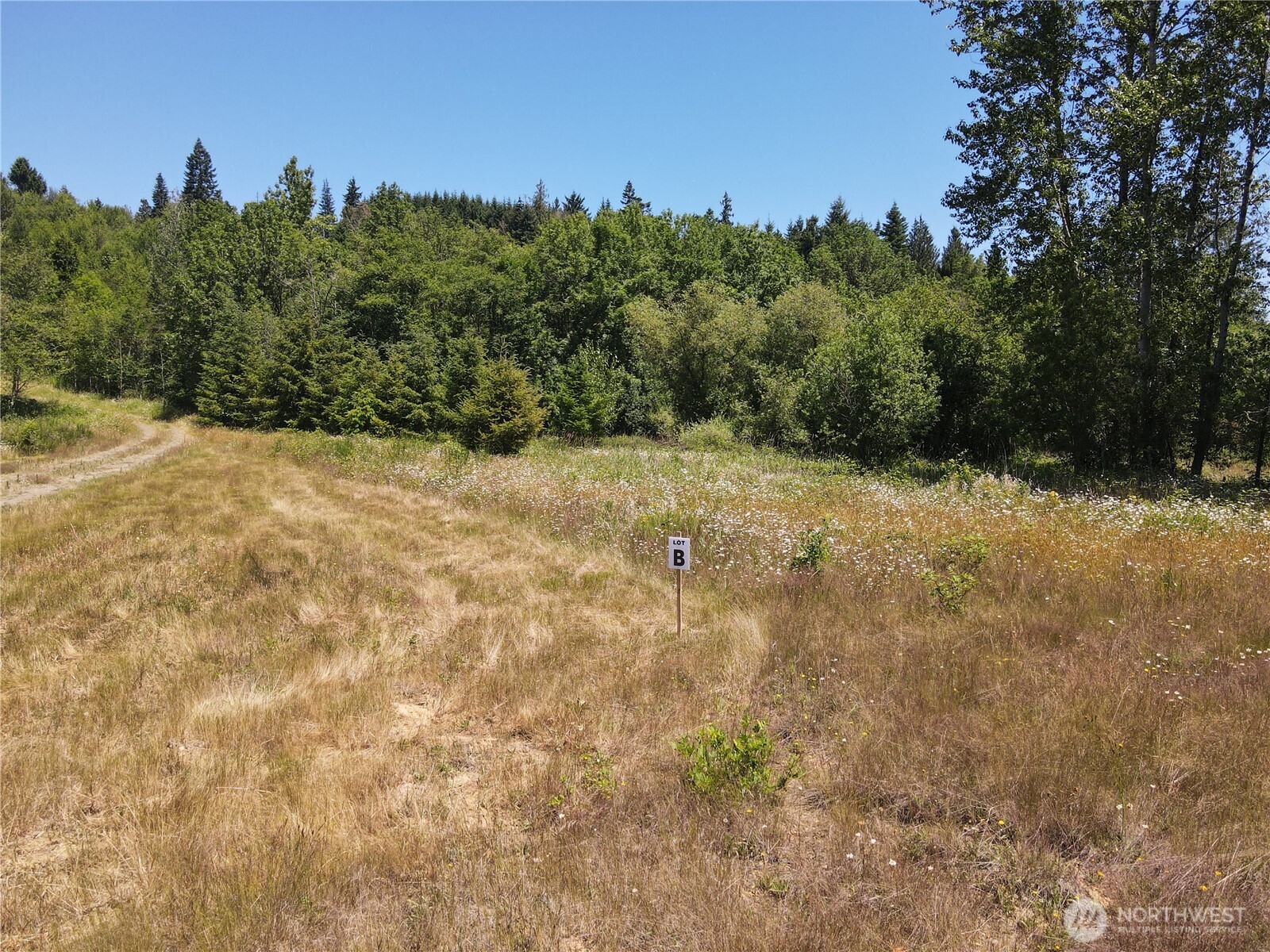 150 Sawall Avenue Property Photo 8