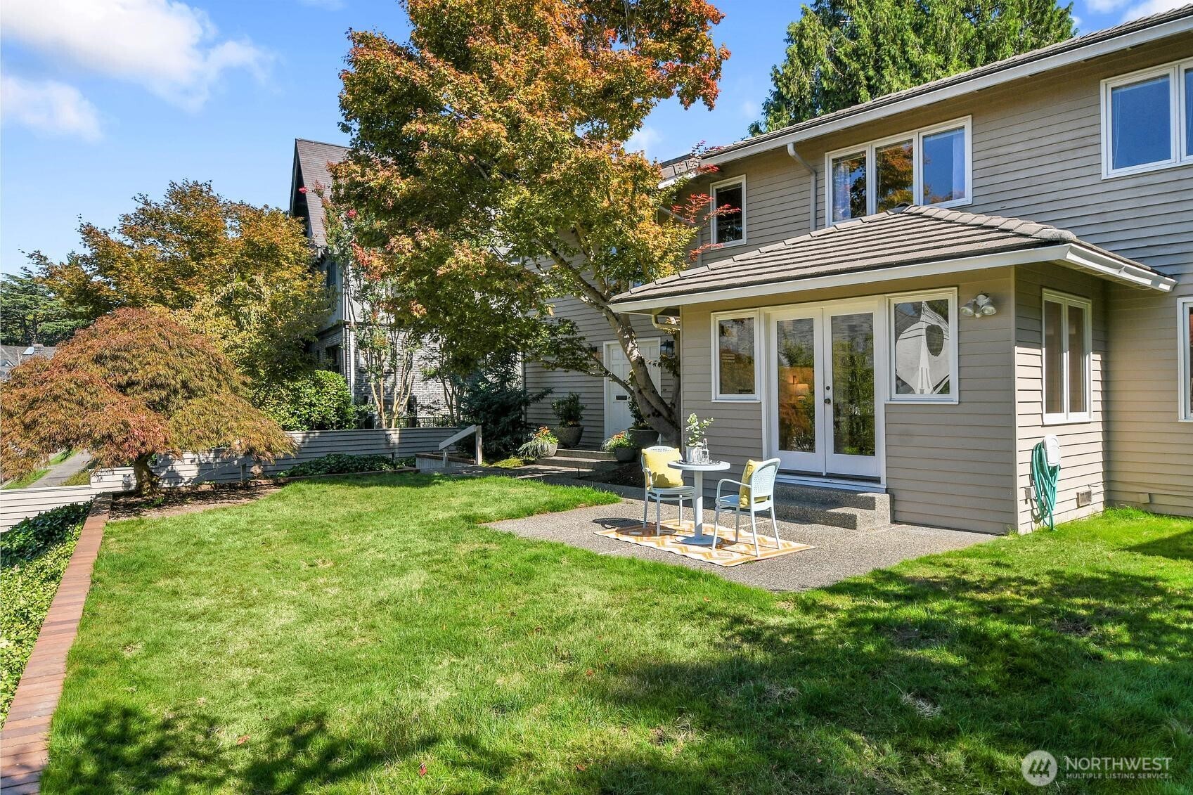 2712 Mount Saint Helens Place Property Photo 4