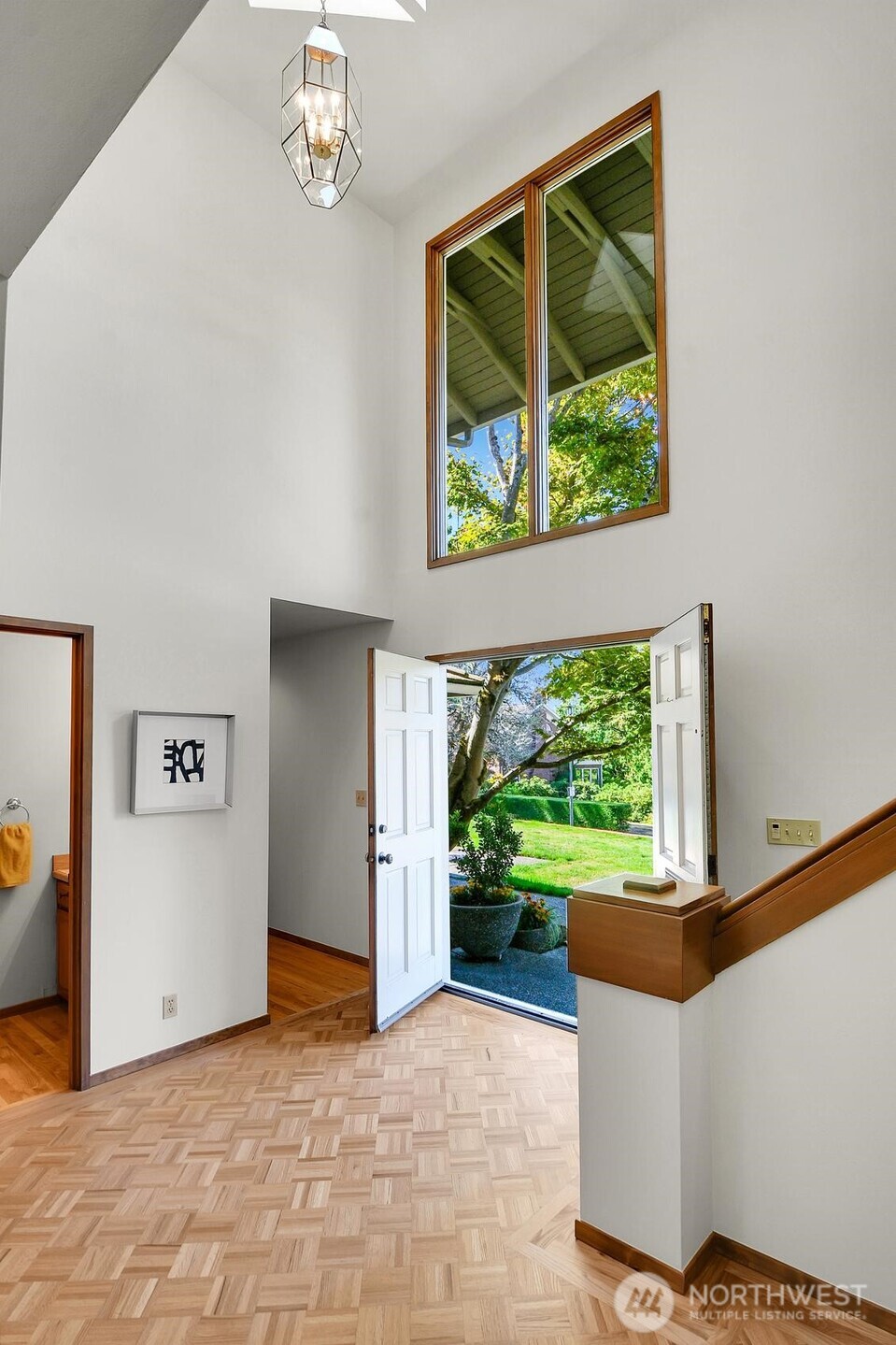 2712 Mount Saint Helens Place Property Photo 5