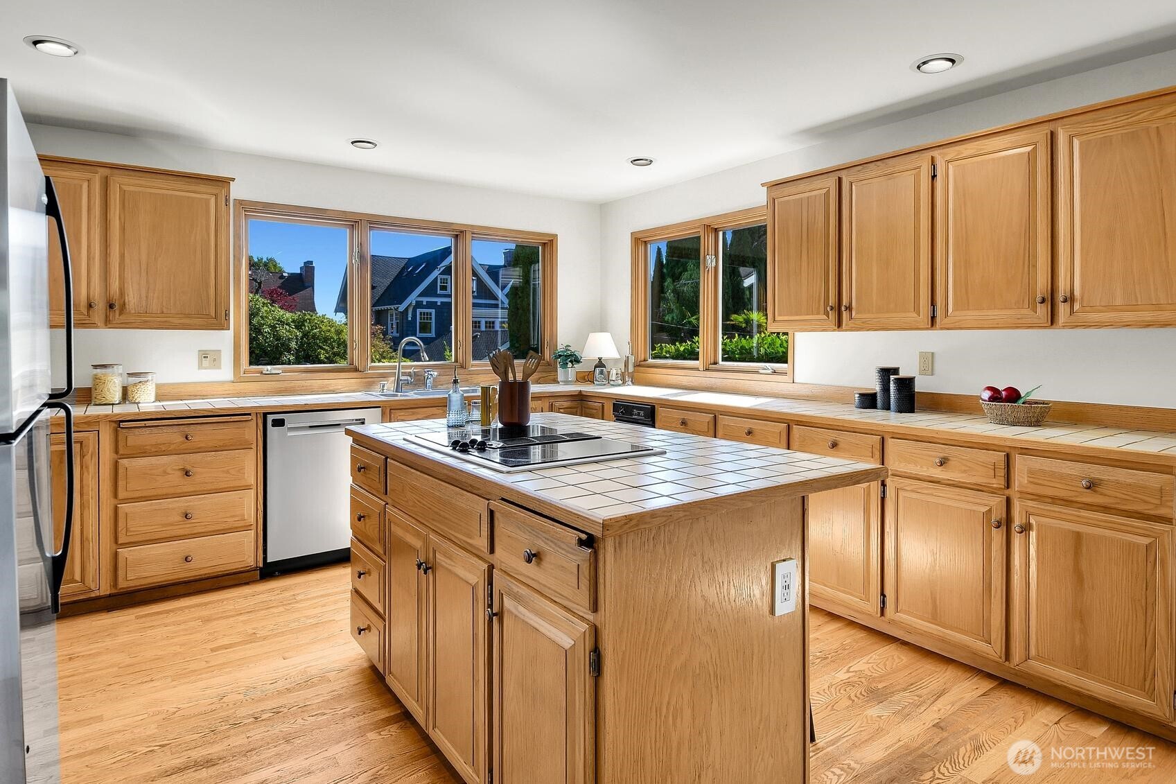 2712 Mount Saint Helens Place Property Photo 12