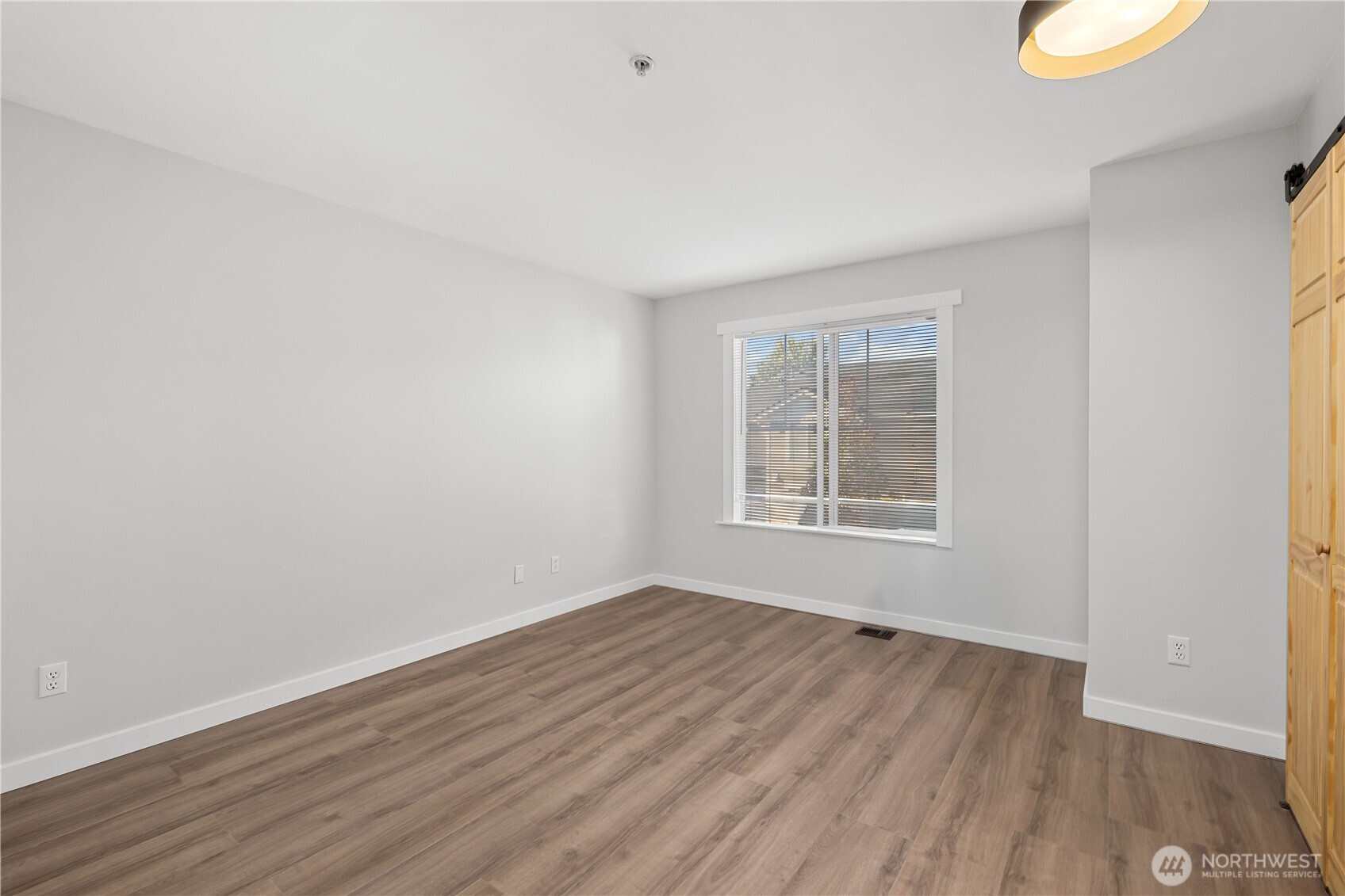 6231 S 233rd Street 25-2 Property Photo 19
