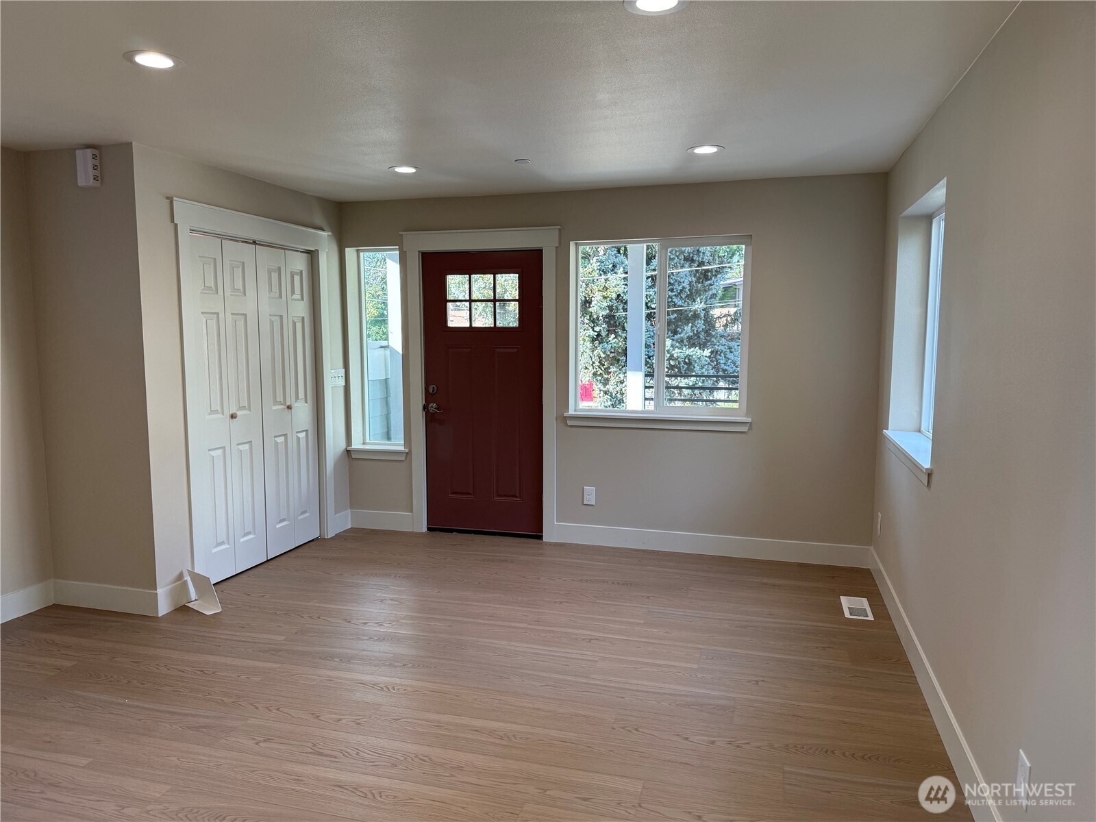 10819 Se 236th Street Property Photo 3