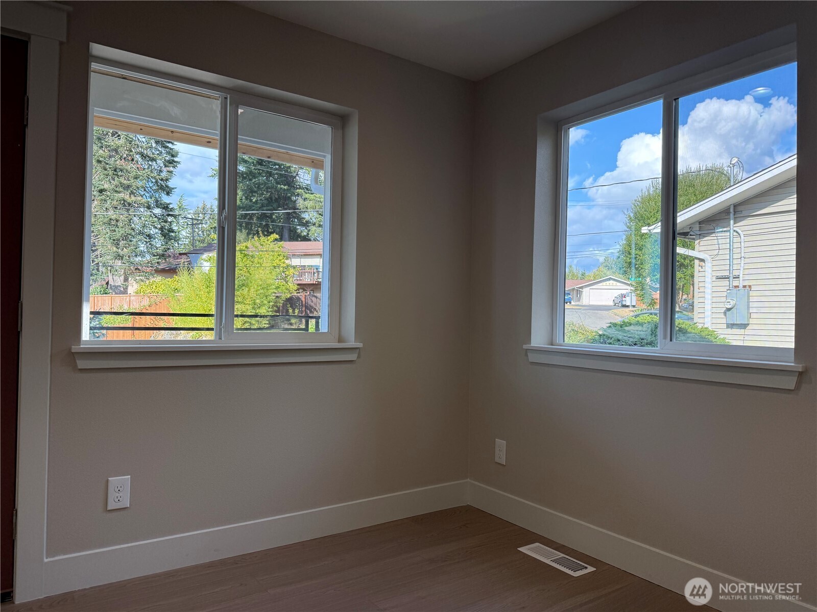 10819 Se 236th Street Property Photo 4