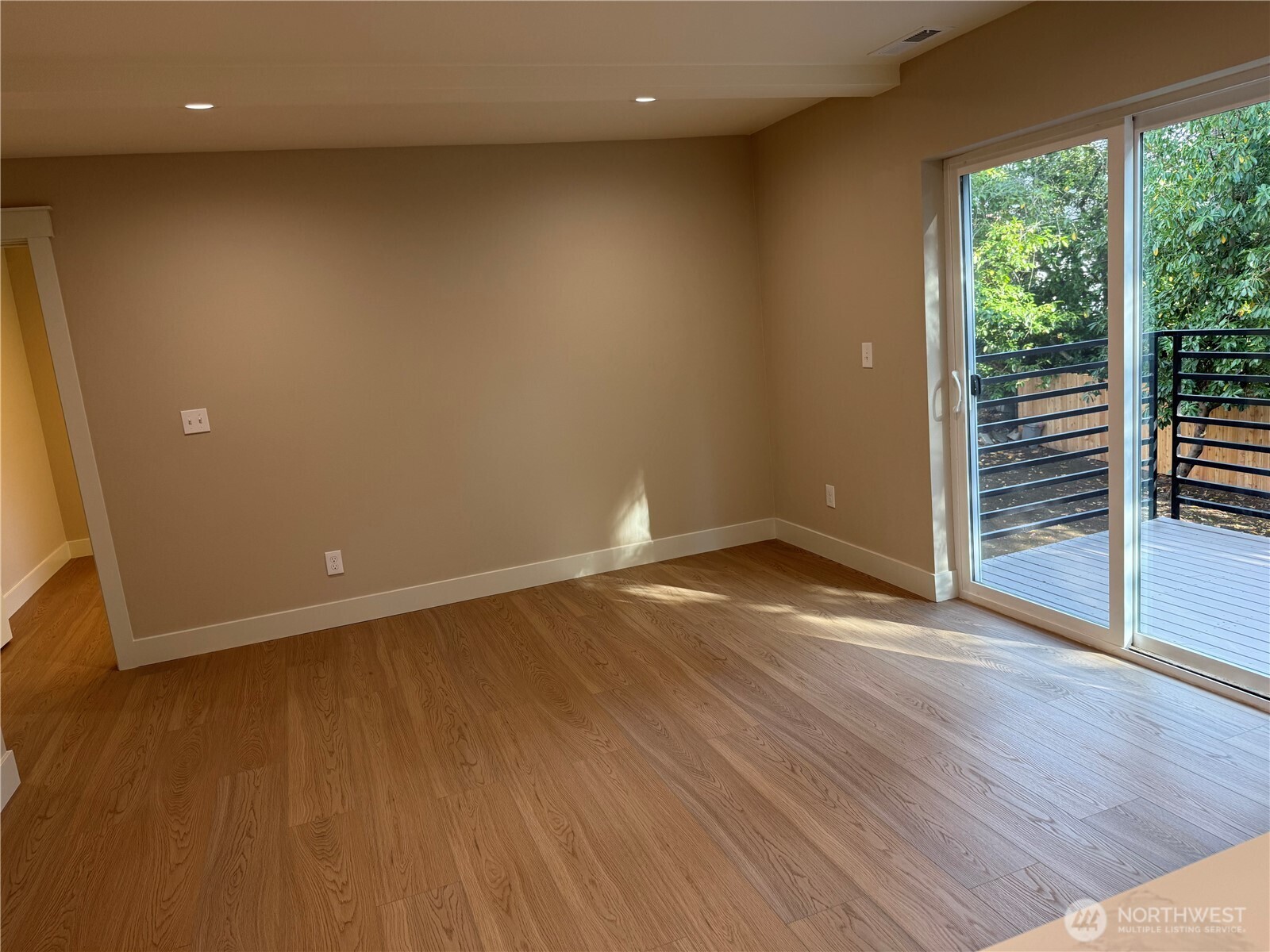 10819 Se 236th Street Property Photo 6