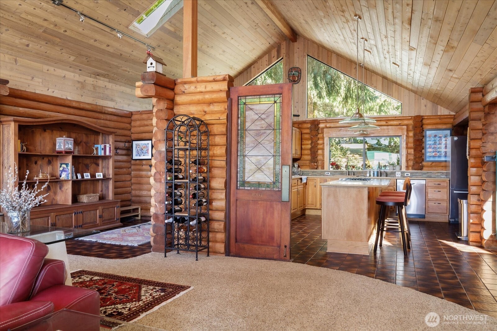 1660 Seacrest Lane Property Photo 6