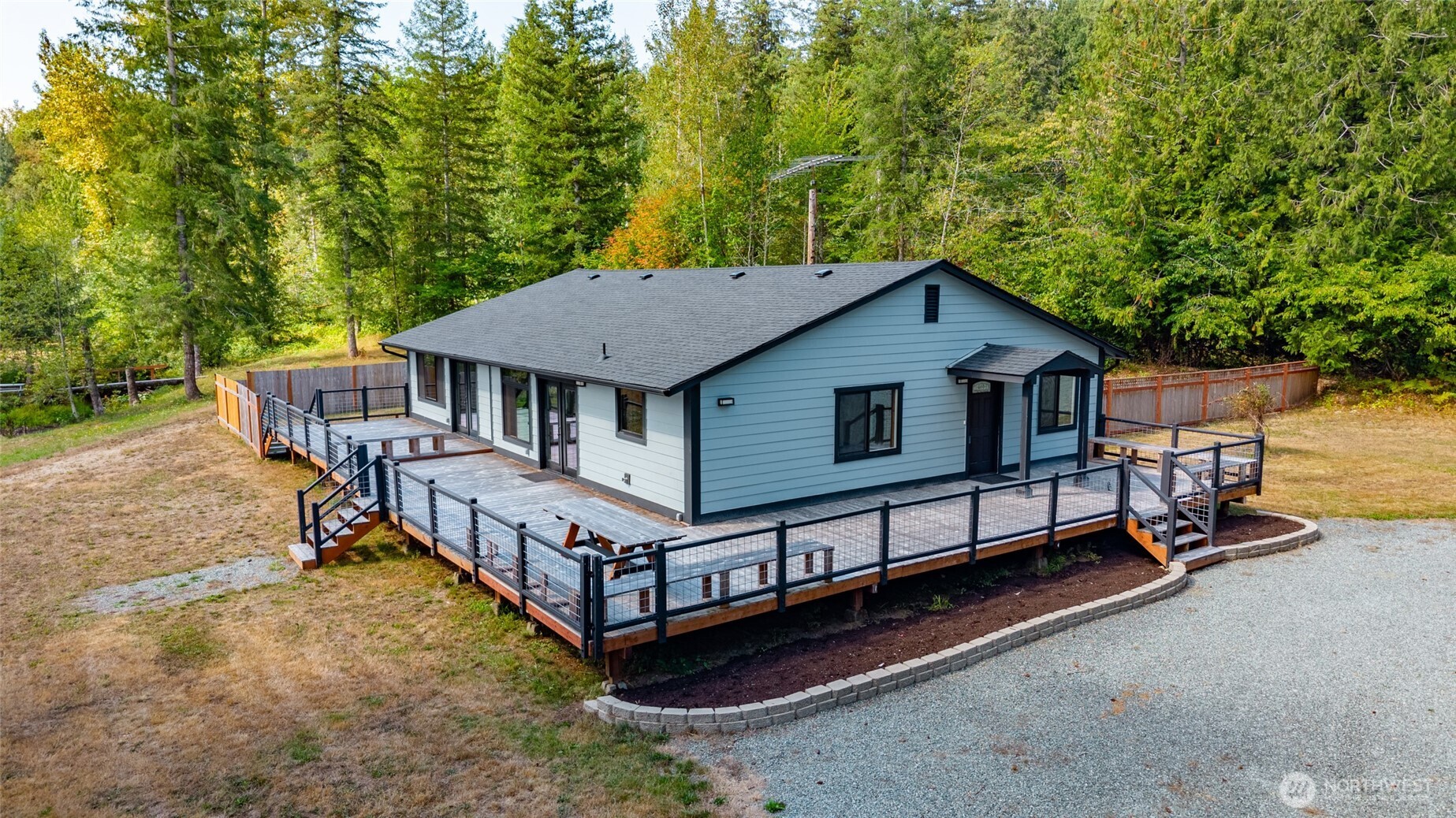 11911 Reiner Road Property Photo 4