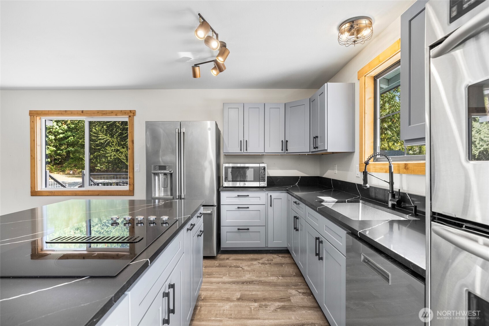 11911 Reiner Road Property Photo 10