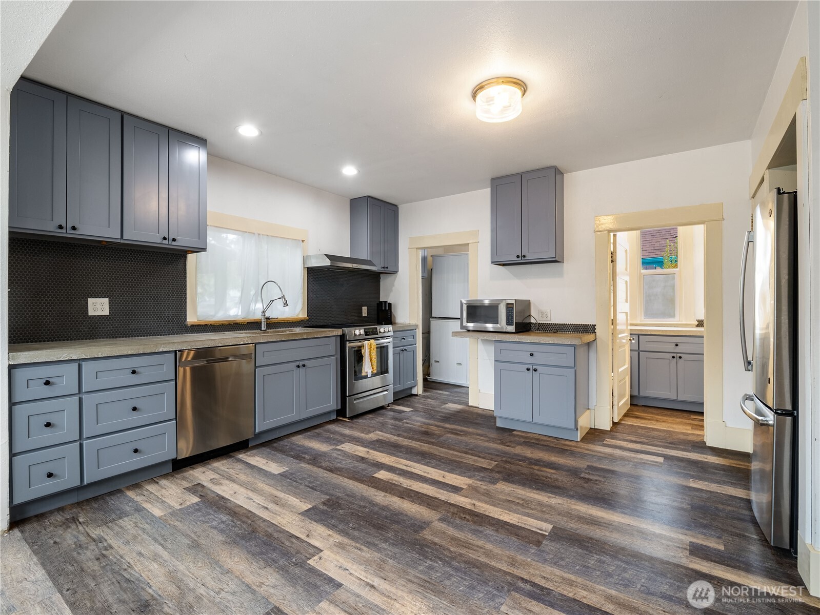 616 S 45th Street A&b Property Photo 14