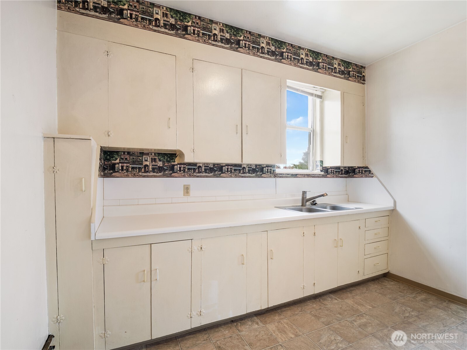 616 S 45th Street A&b Property Photo 26