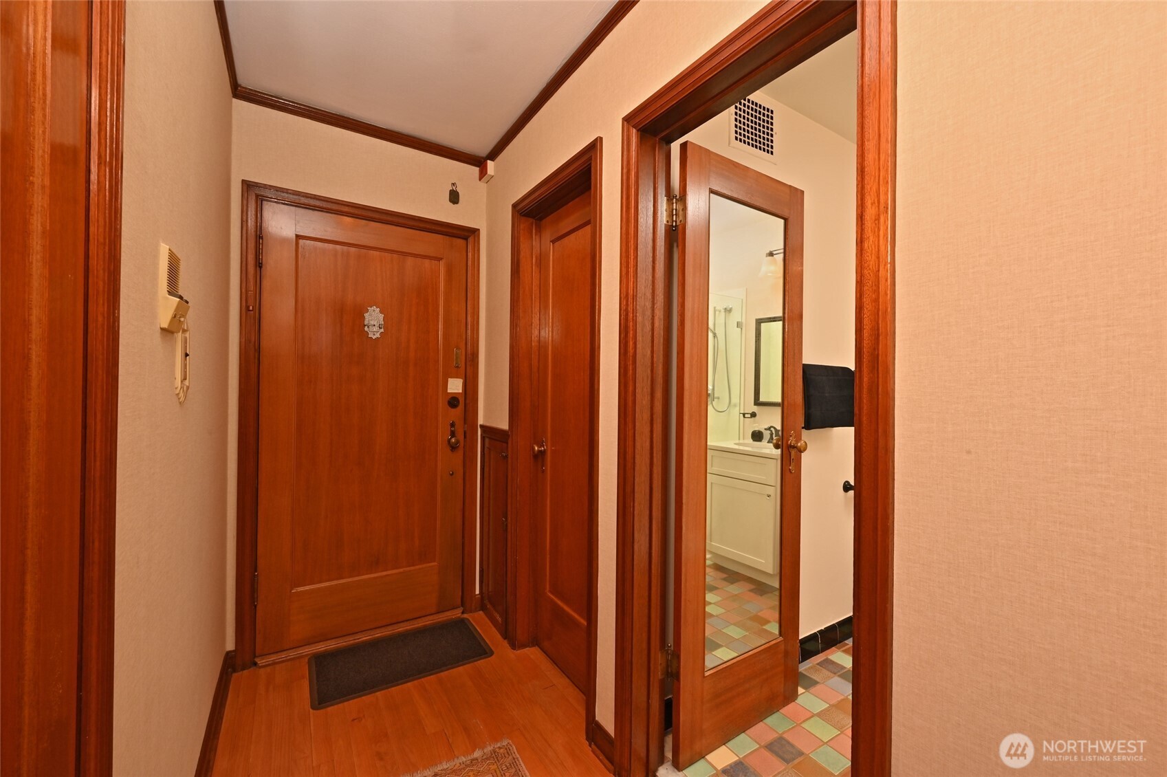 400 Boylston Avenue 410 Property Photo 11