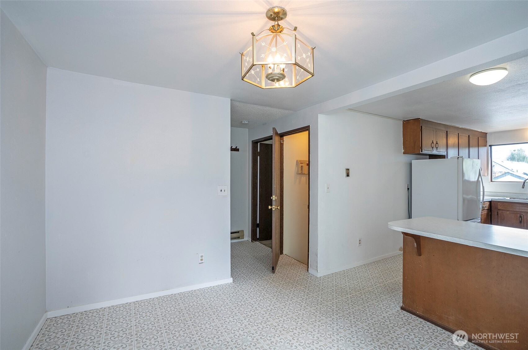 2513 Cedar Street Property Photo 10