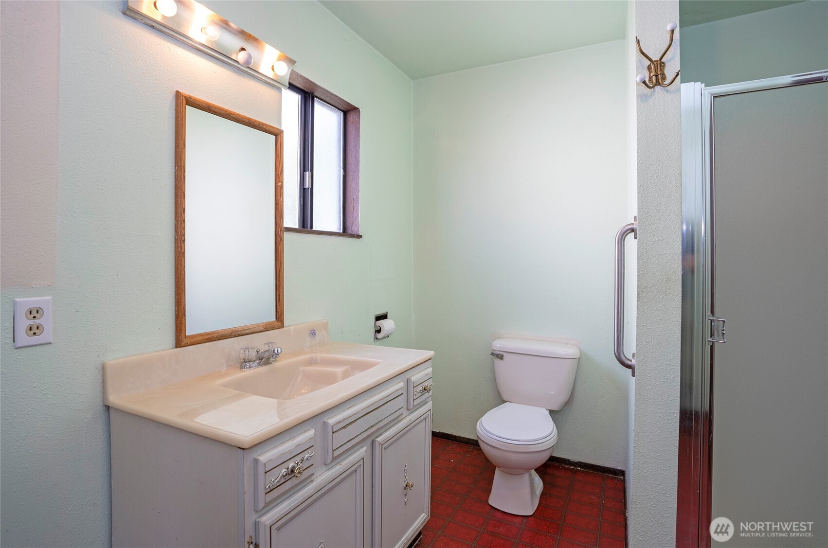 2513 Cedar Street Property Photo 18
