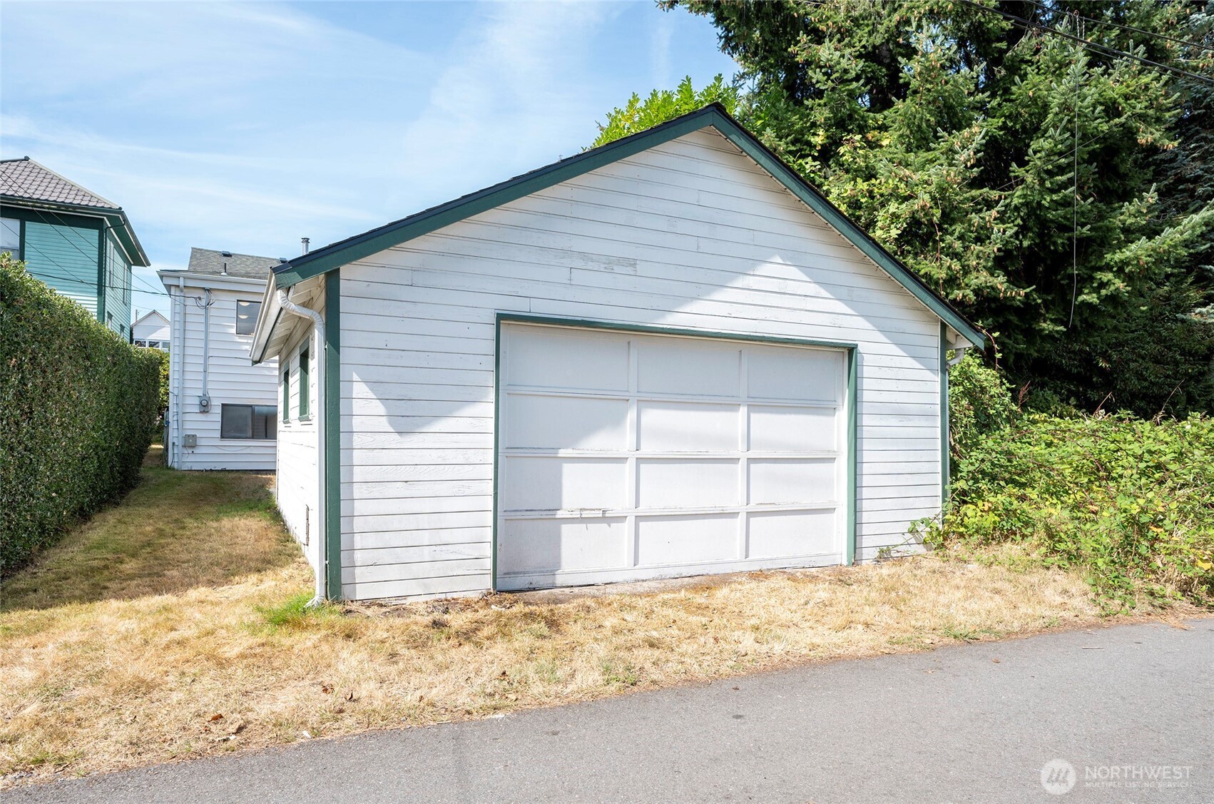 2513 Cedar Street Property Photo 36