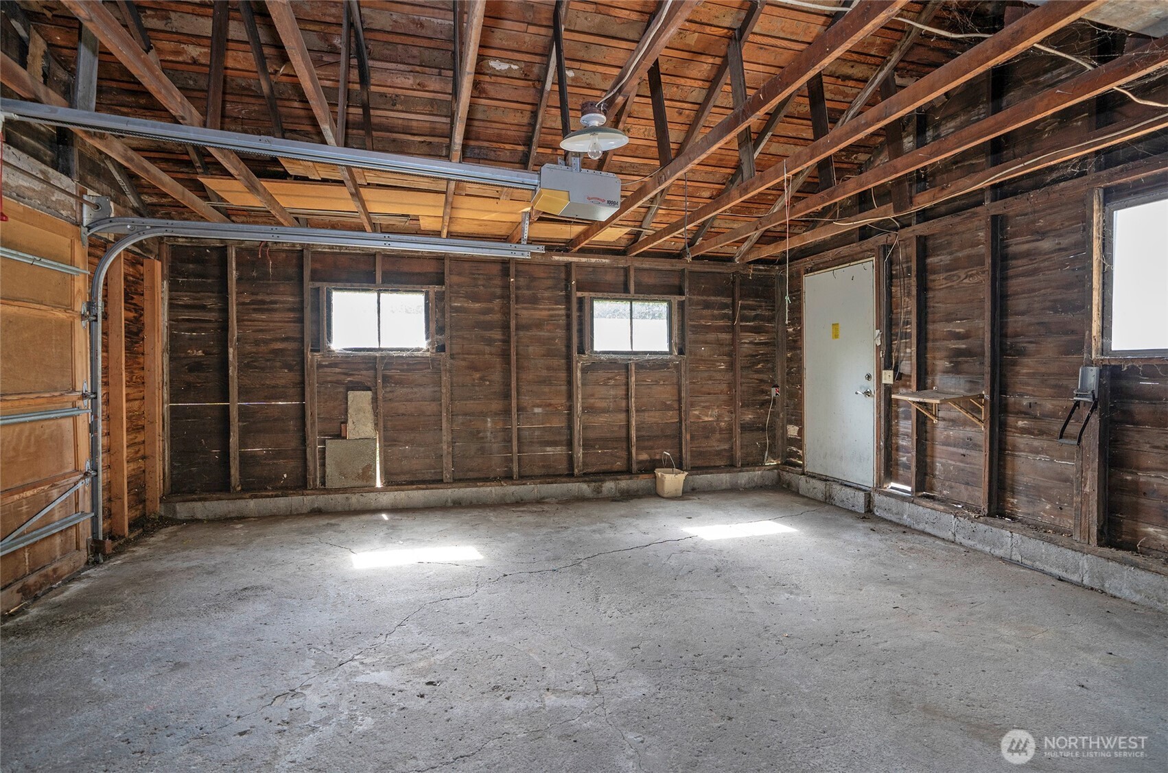 2513 Cedar Street Property Photo 39