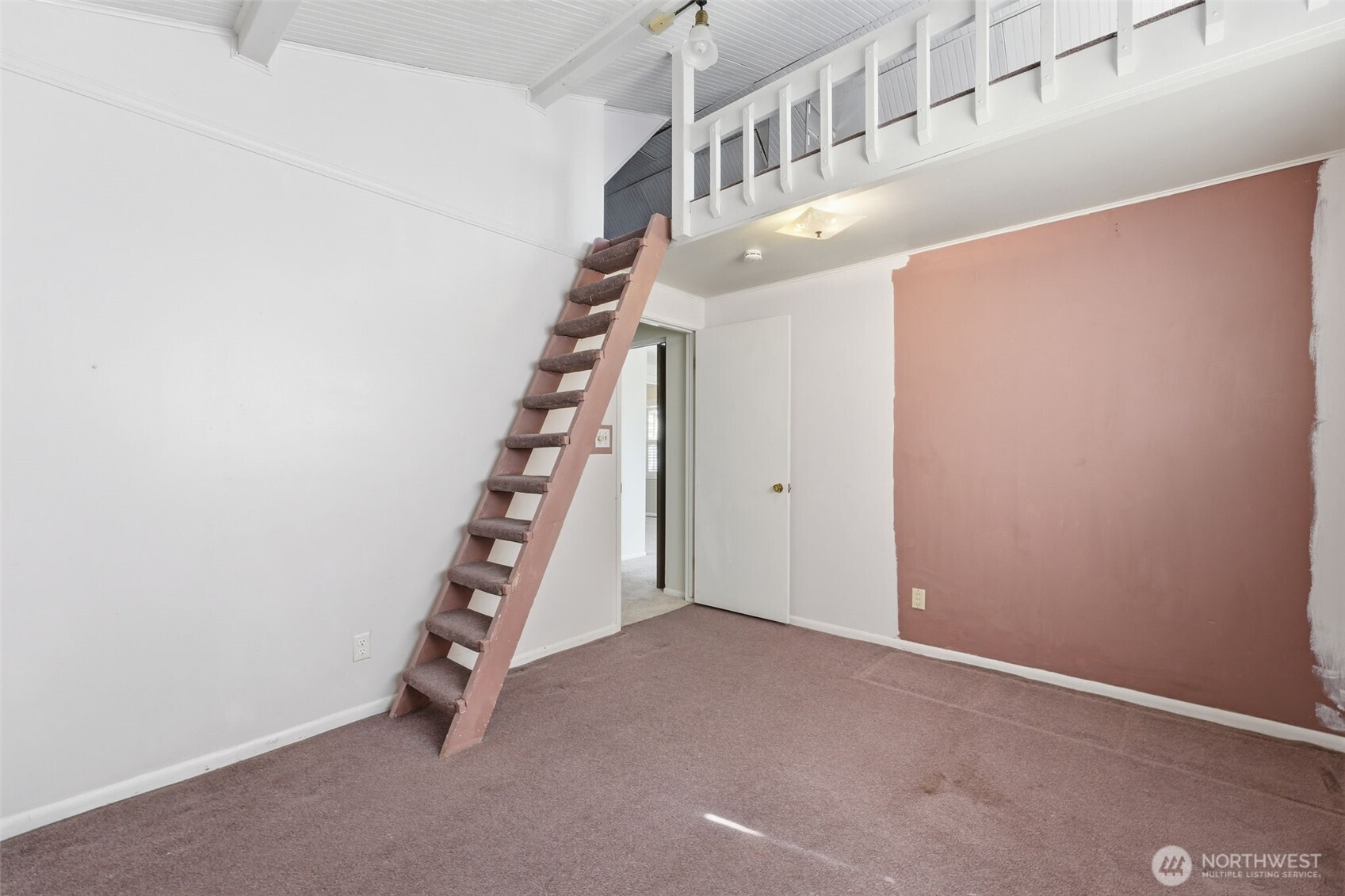 616 S 2nd Avenue Property Photo 18