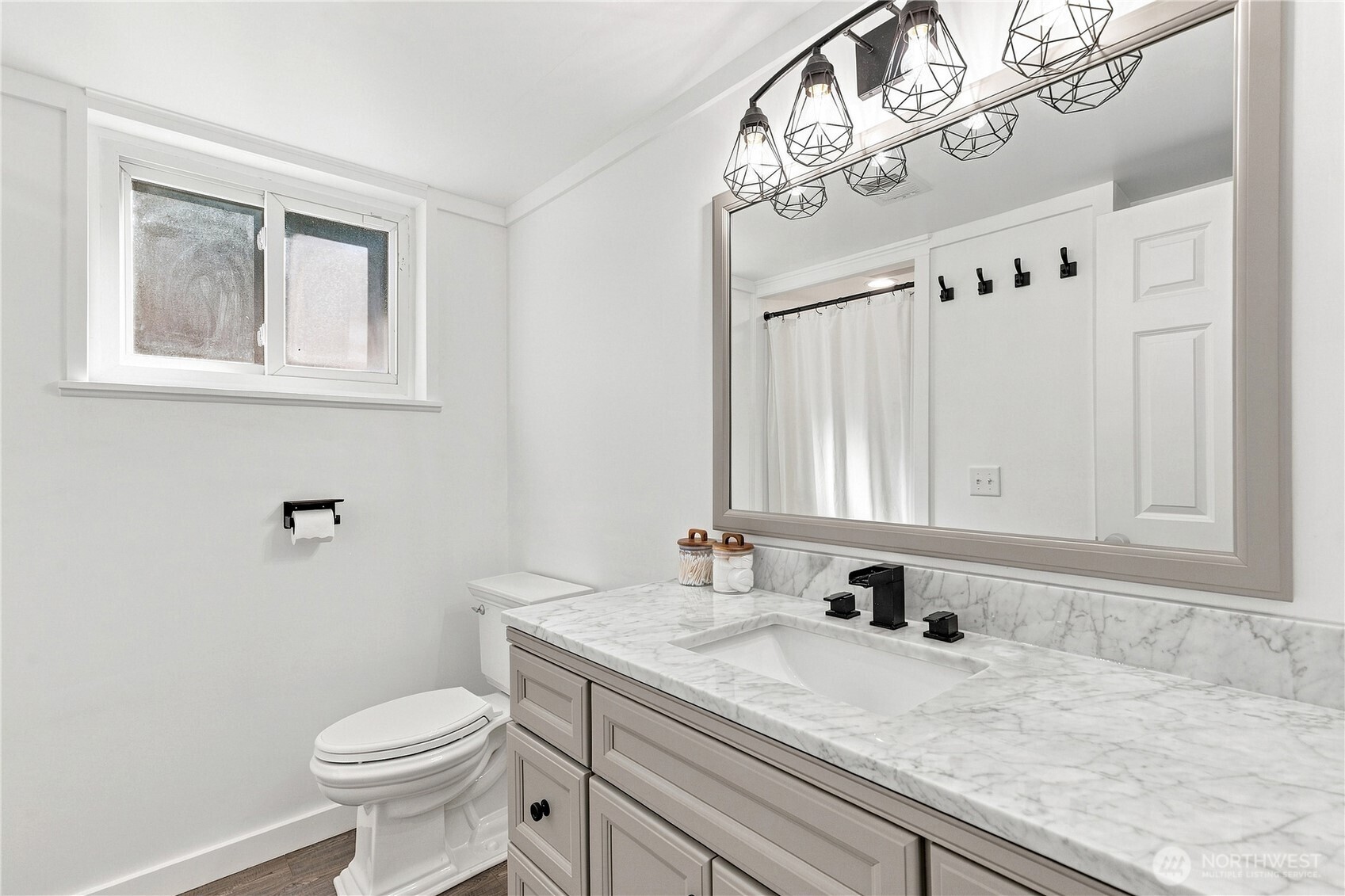 2455 Lenore Drive Property Photo 27