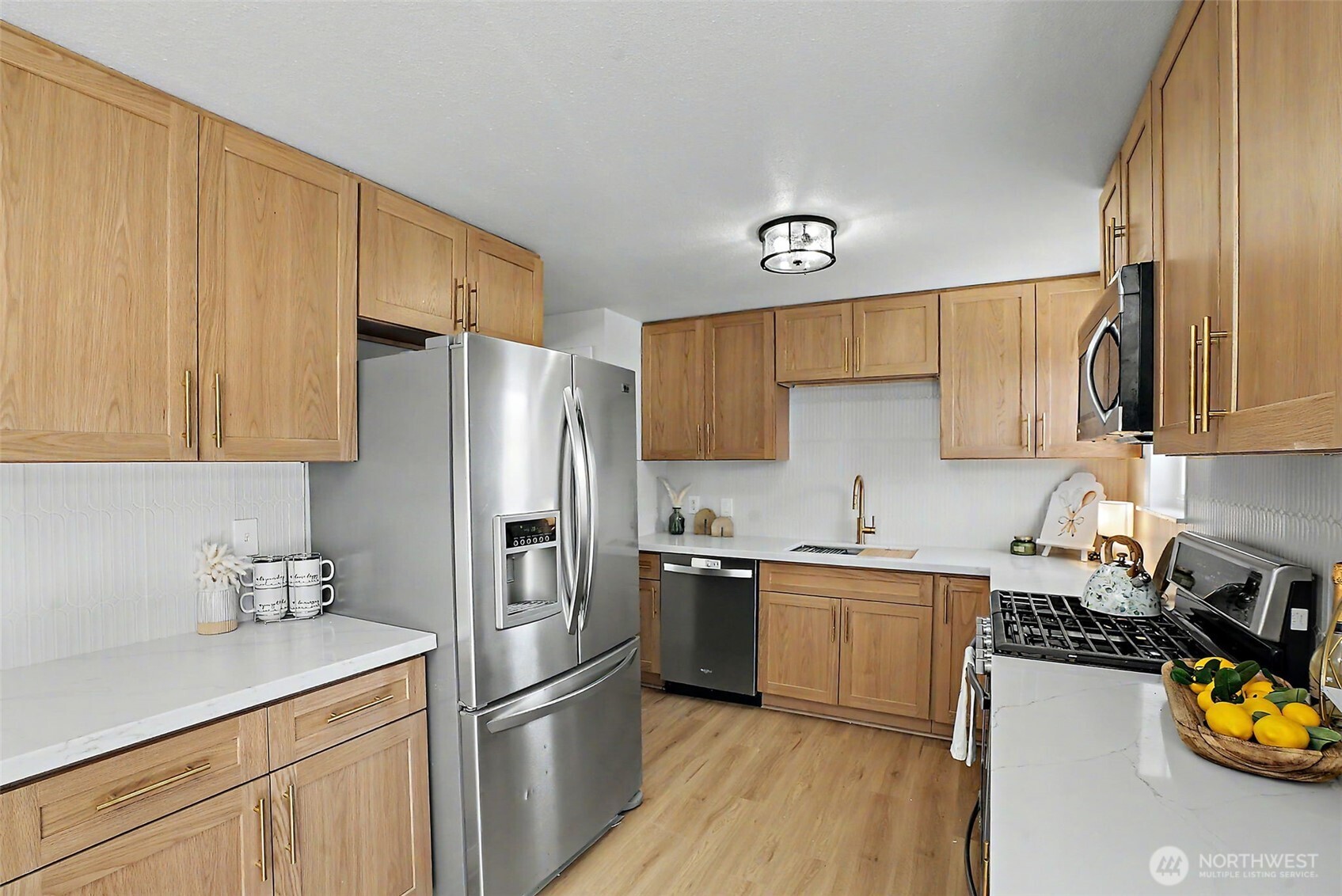 505 Riverview Drive Property Photo 10