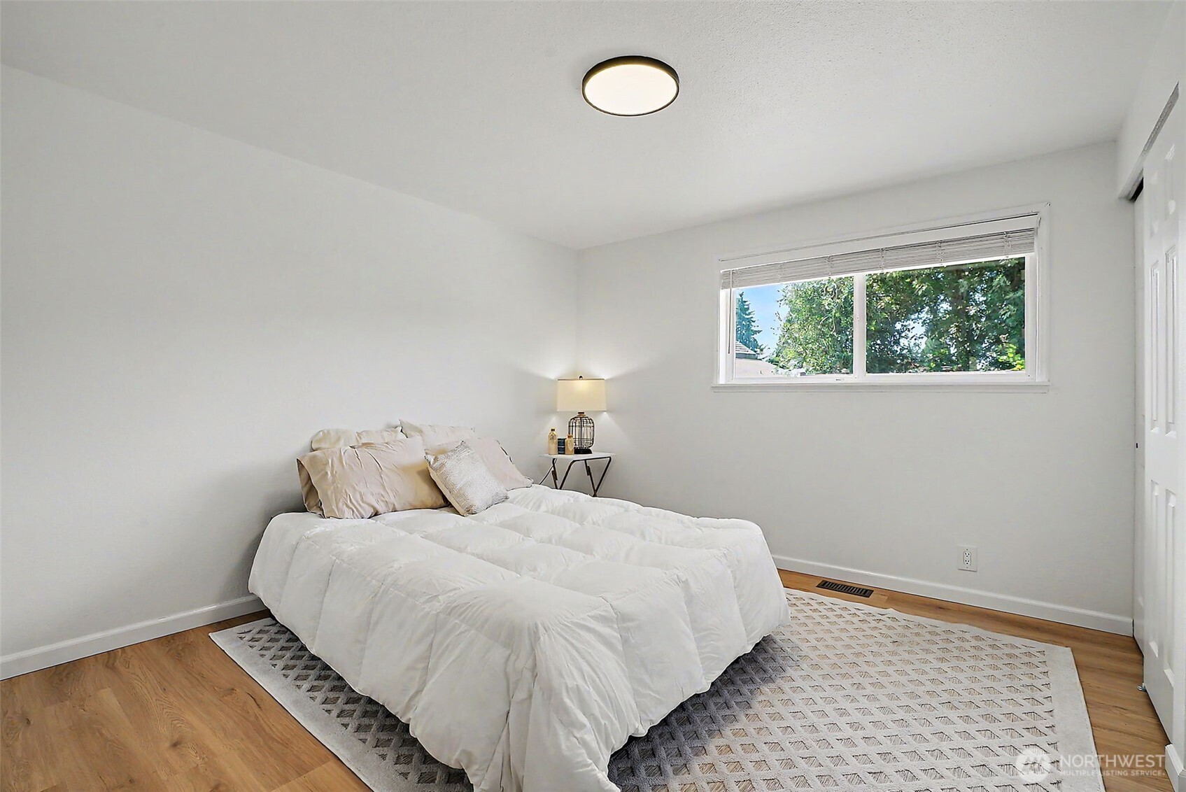 505 Riverview Drive Property Photo 15