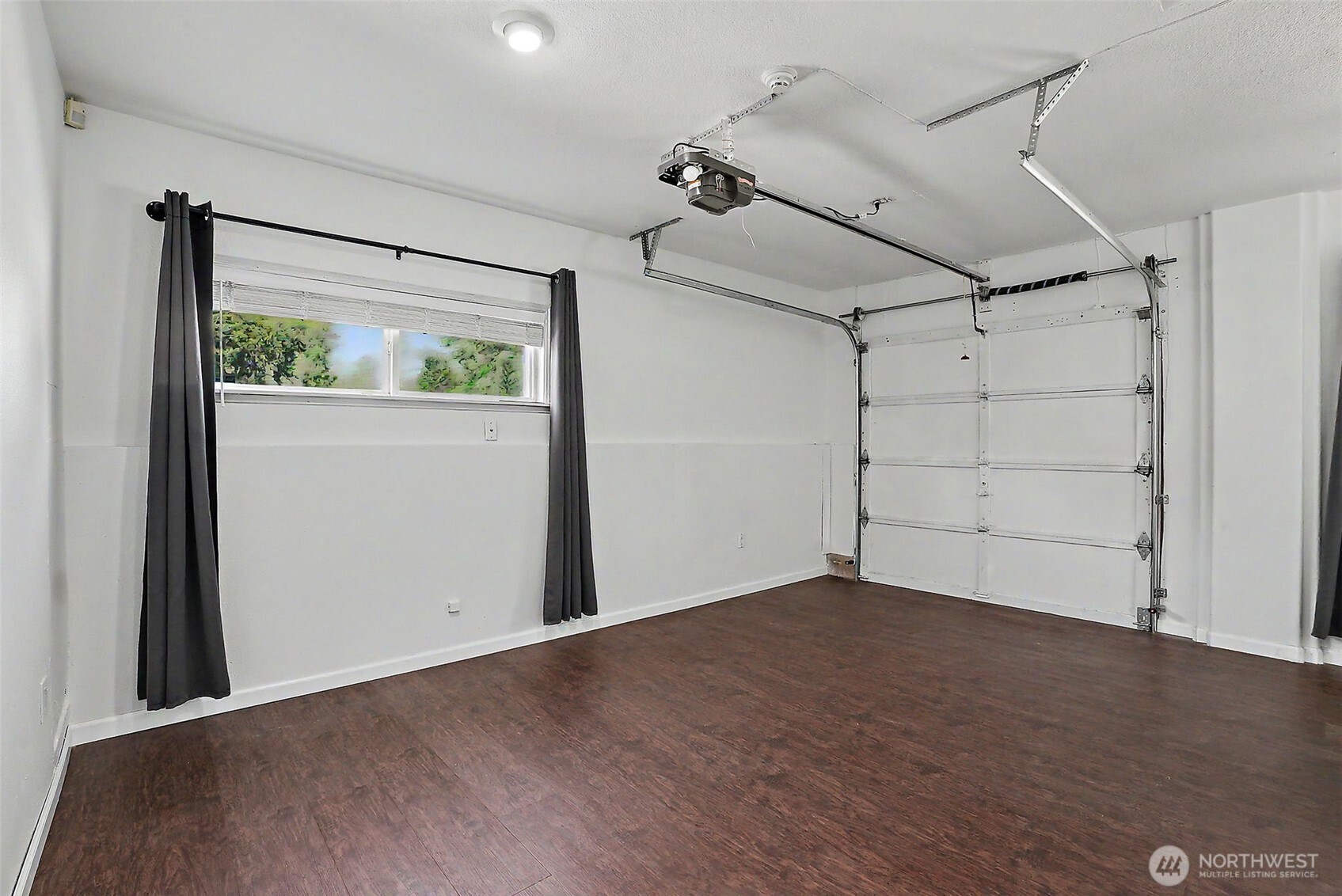 505 Riverview Drive Property Photo 18