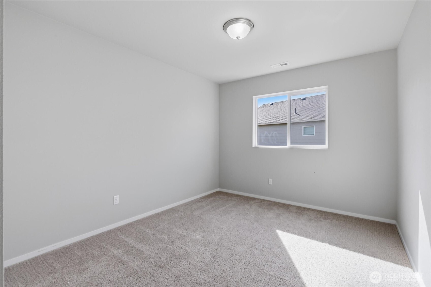 10507 Spruce Avenue Property Photo 17