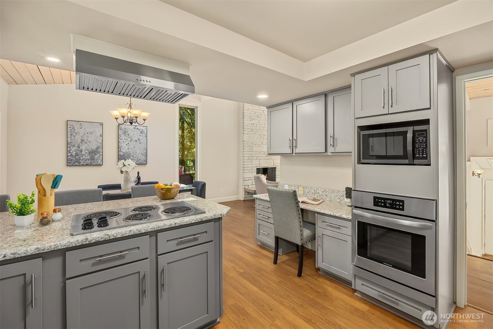 12034 206th Place Property Photo 11