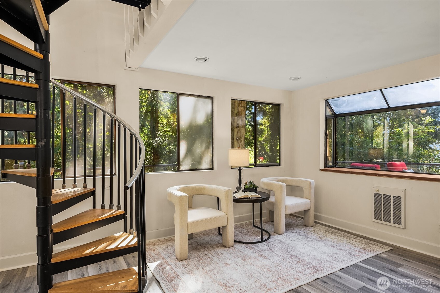 12034 206th Place Property Photo 14