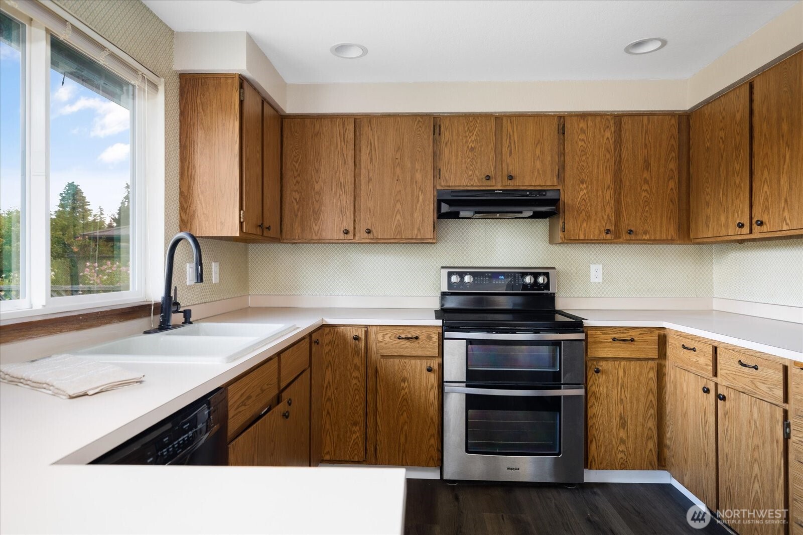 1801 Sandalwood Street Property Photo 7