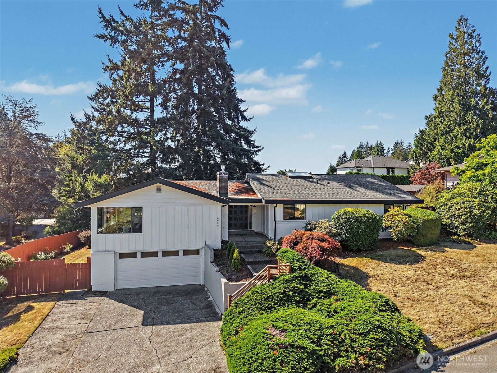 3414 166th Place Property Photo 1