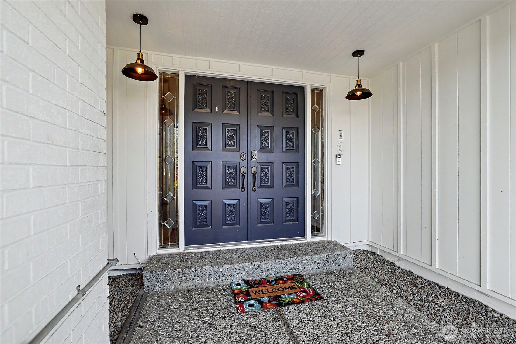 3414 166th Place Property Photo 2
