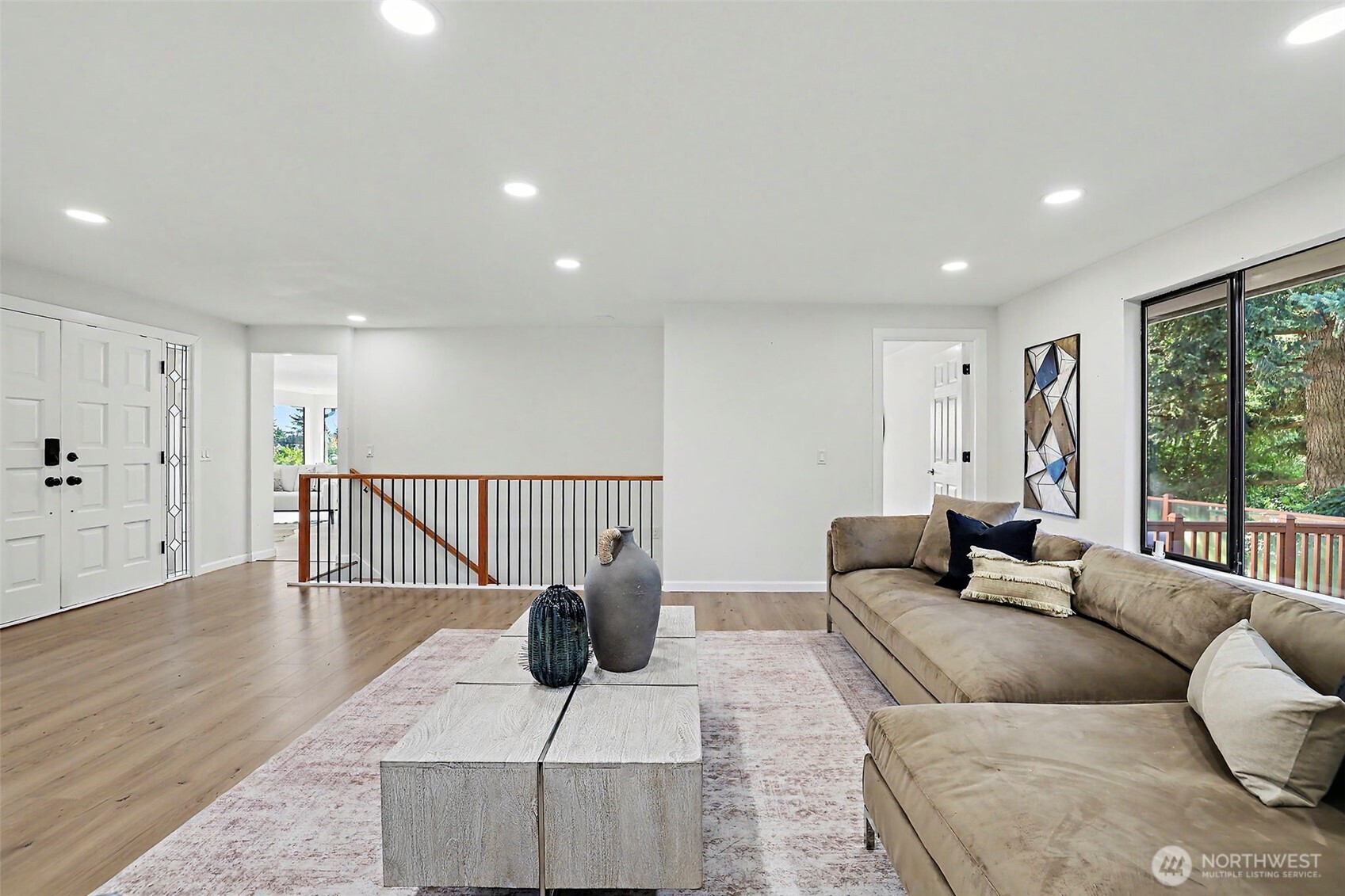 3414 166th Place Property Photo 4