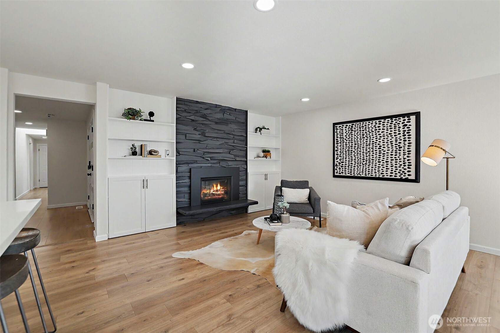 3414 166th Place Property Photo 6