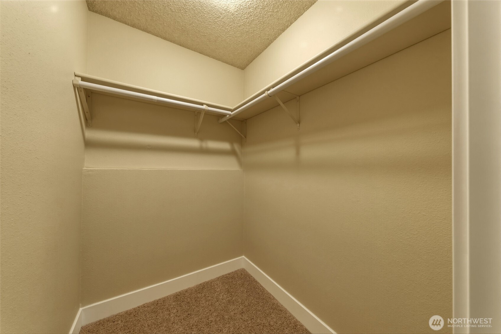 1182 Lancer Drive Property Photo 23