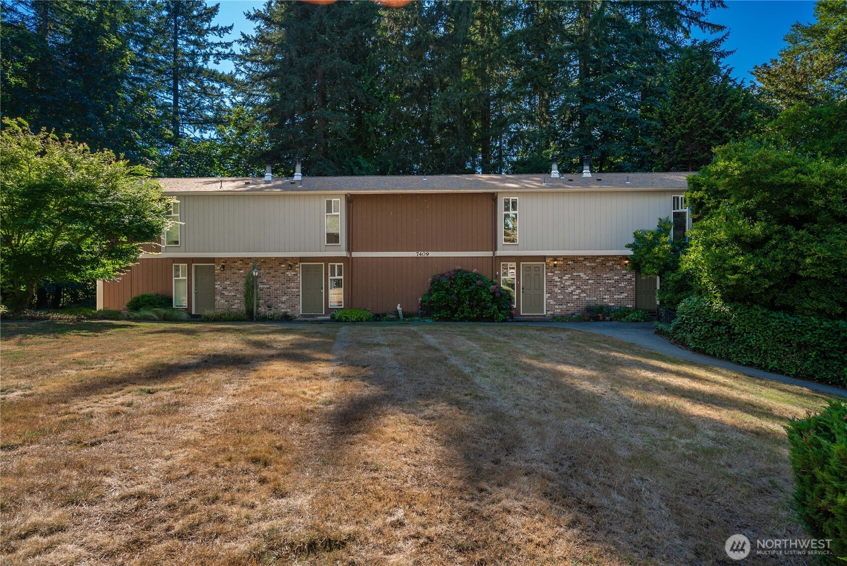 7409 Fairview Road 7c/18 Property Photo 4
