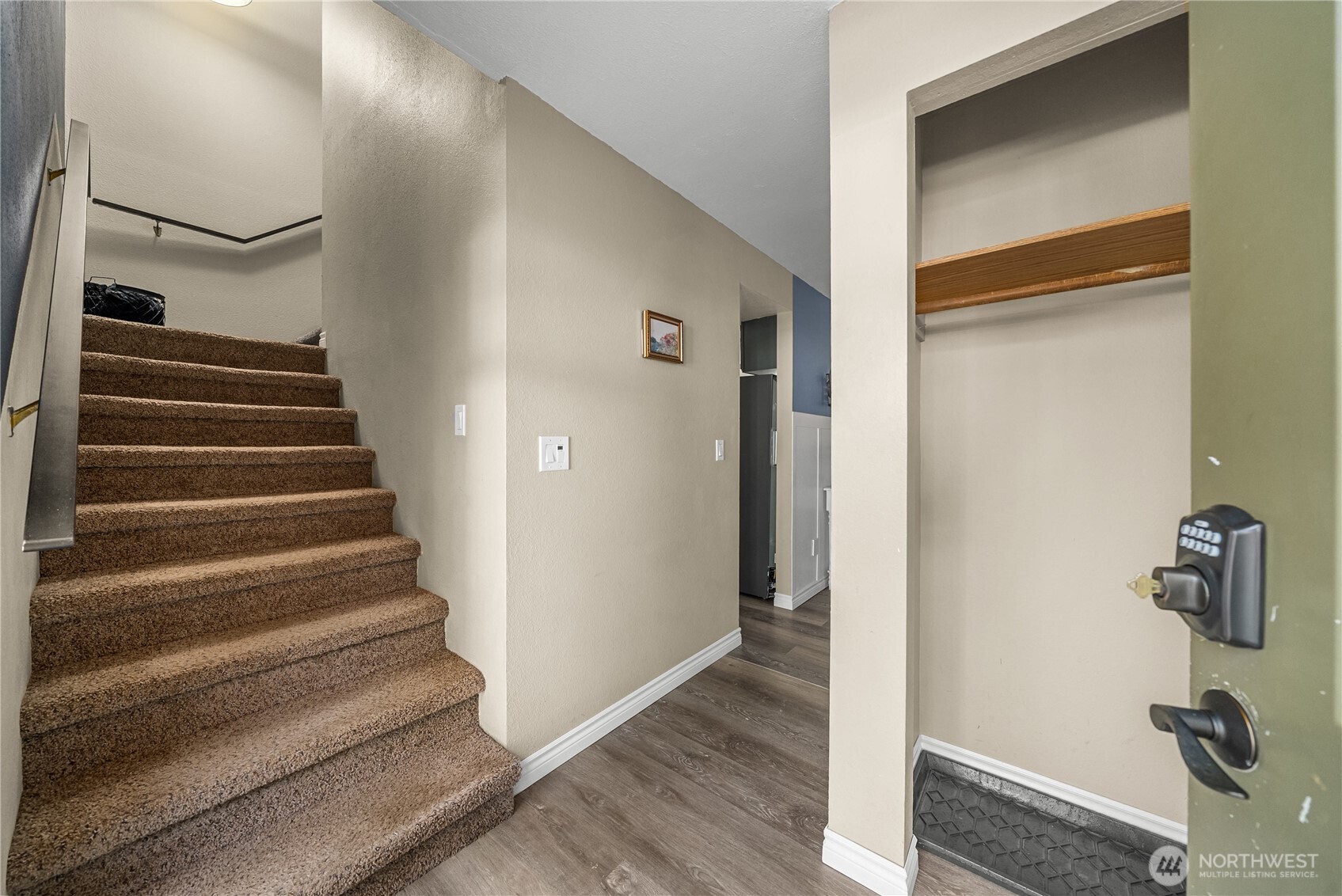 7409 Fairview Road 7c/18 Property Photo 5