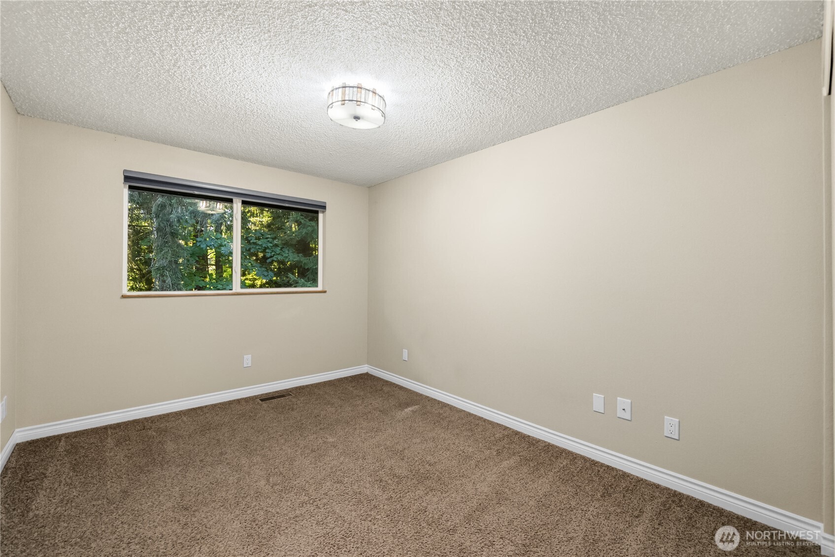 7409 Fairview Road 7c/18 Property Photo 26