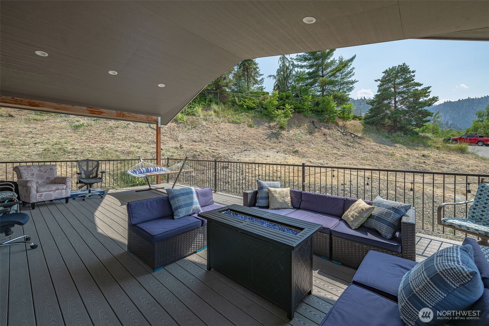 205 Skyline Drive Property Photo 30
