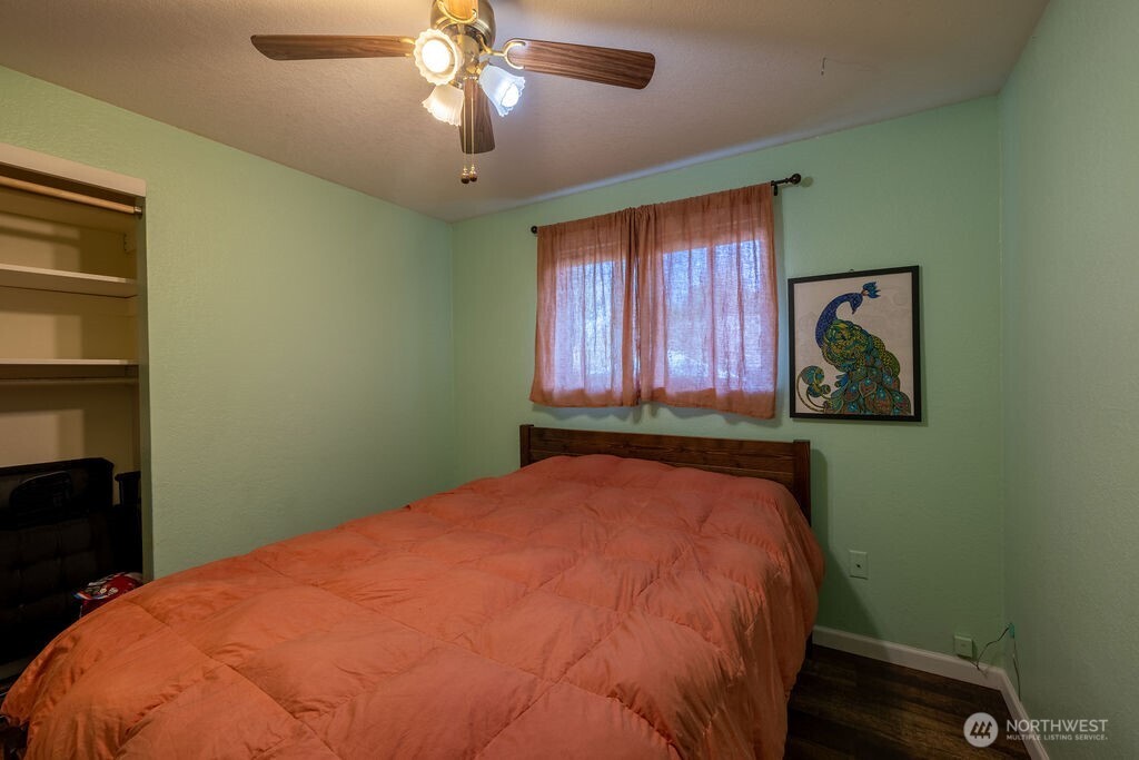 1115 W Hazel Street Property Photo 17