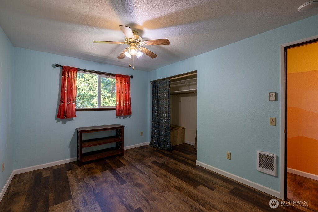1115 W Hazel Street Property Photo 20