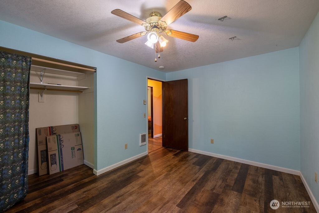 1115 W Hazel Street Property Photo 21